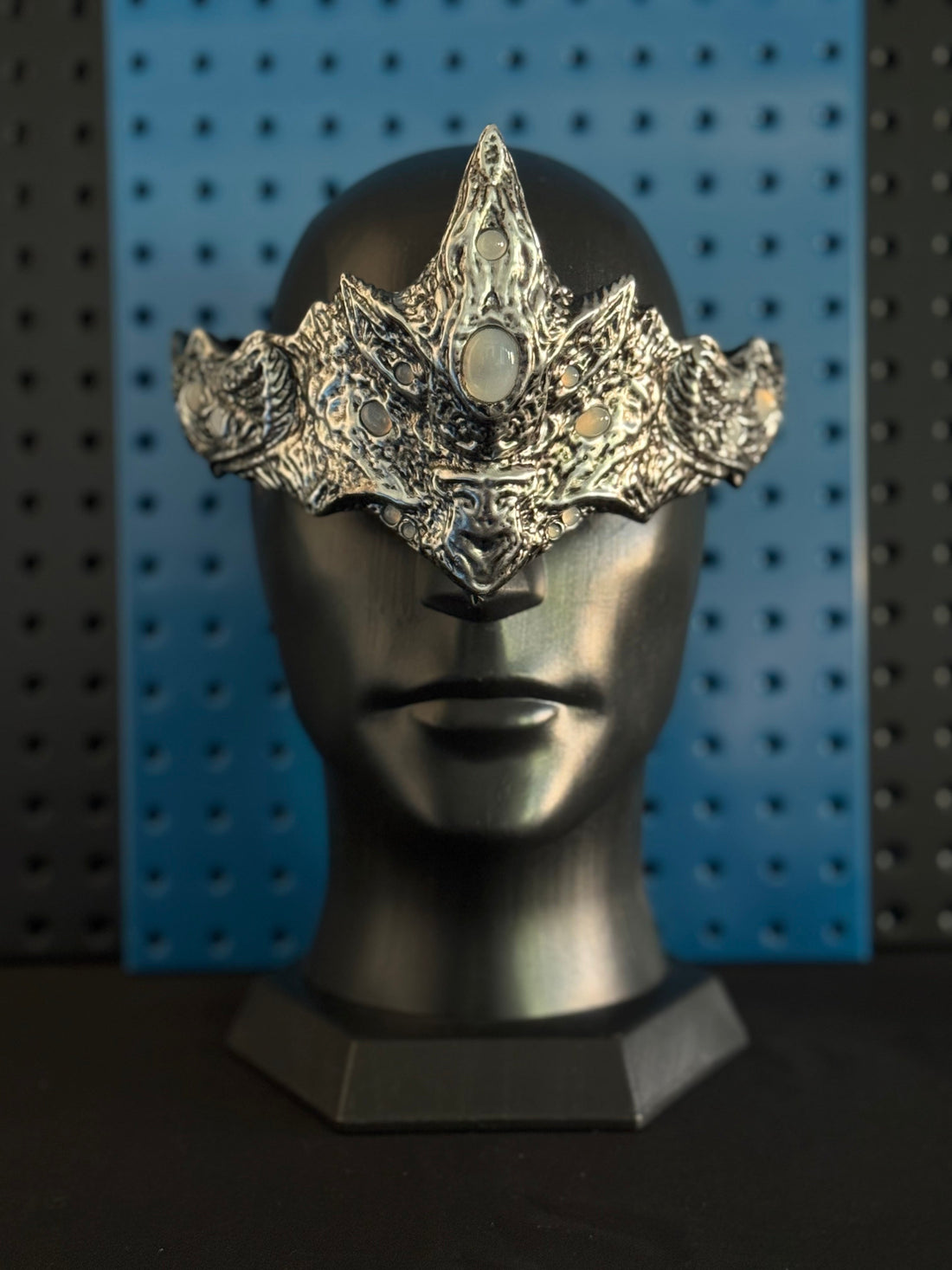 Fire Keeper Mask – Dark Souls III Wearable Cosplay Helmet Prop