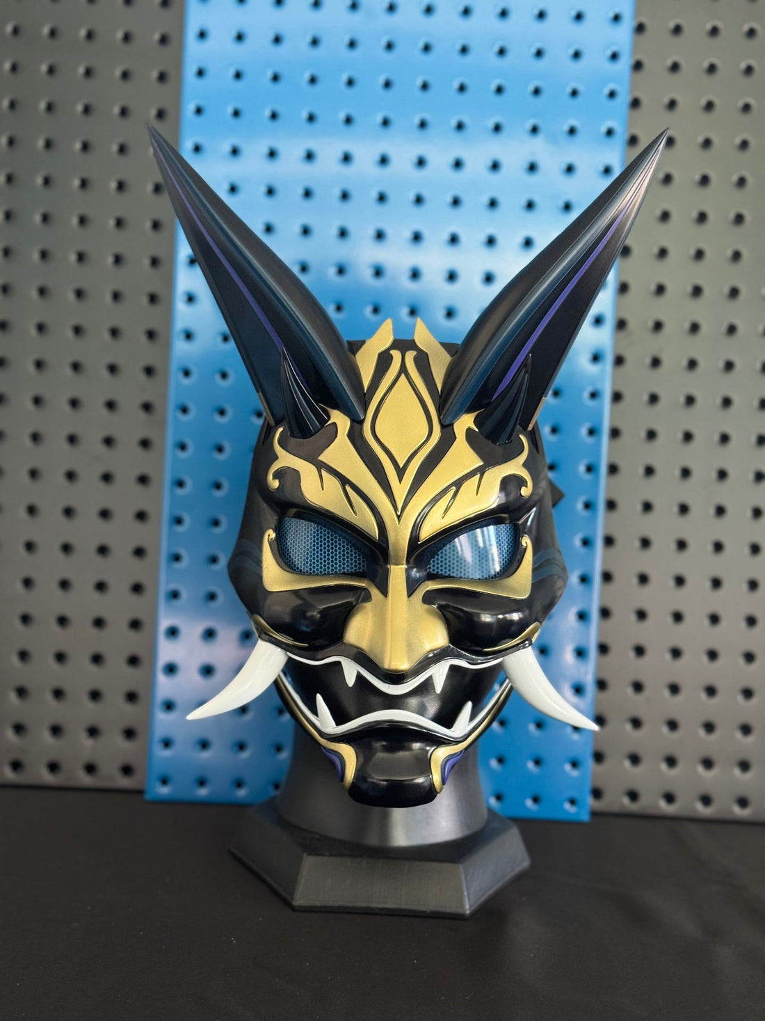 Xiao Cosplay Mask – Genshin Impact Wearable Helmet Prop