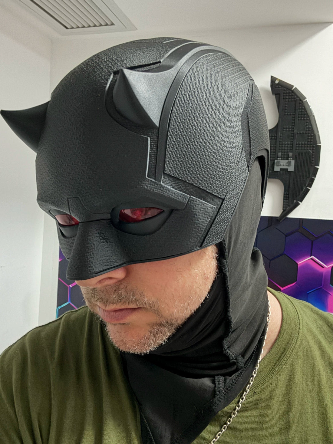 Daredevil Cosplay Mask – Marvel Comics Battle Ready Cowl